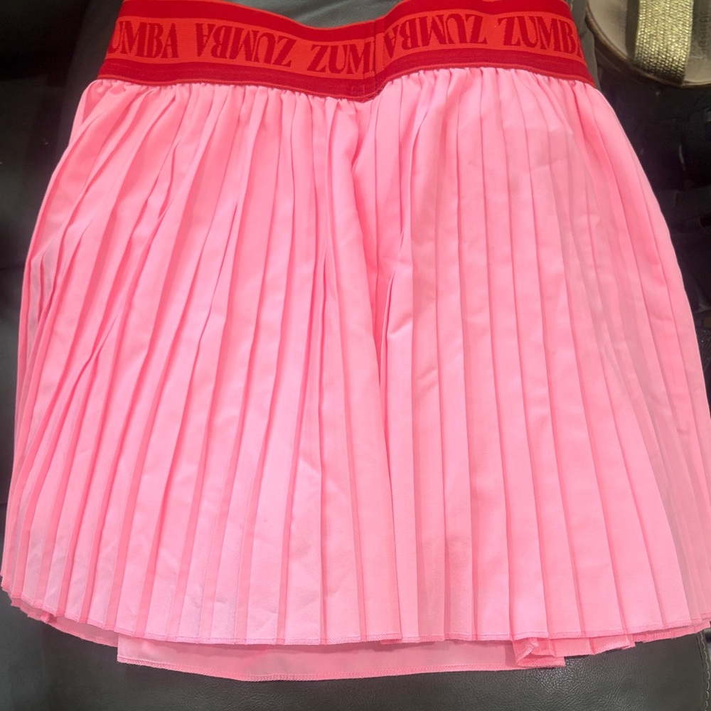 Zumba Fitness Red-Waistband Pink Pleated Mini Skirt